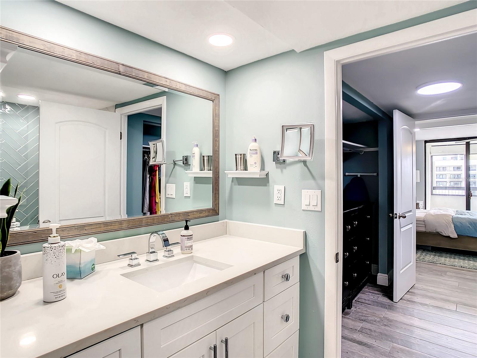 SAND KEY CONDO-SOUTH BEACH 1460 - Residential Lease