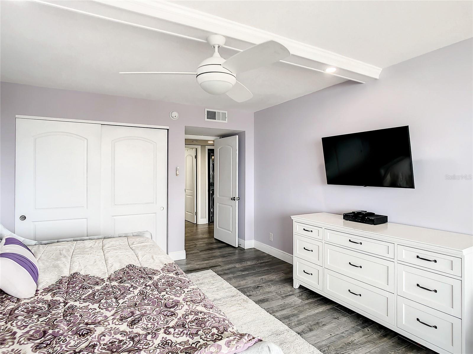 SAND KEY CONDO-SOUTH BEACH 1460 - Residential Lease