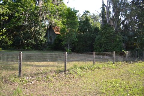 Tiny photo for 1050 E Highway 329, Citra, FL 32113 (MLS # OM702866)