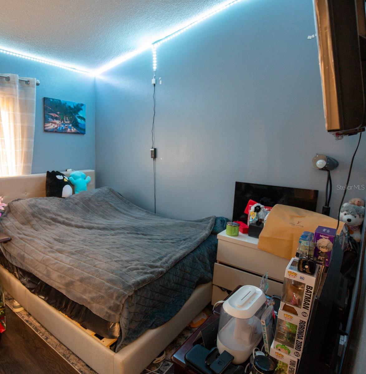 BENT TREE - Residential