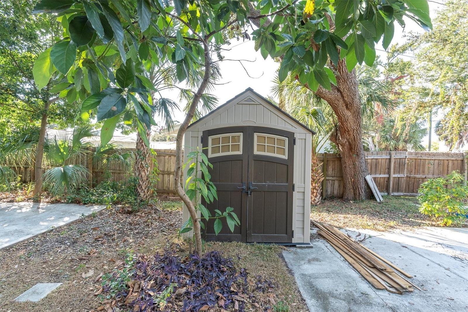 LAKE BUTLER VILLA COS ADD - Residential