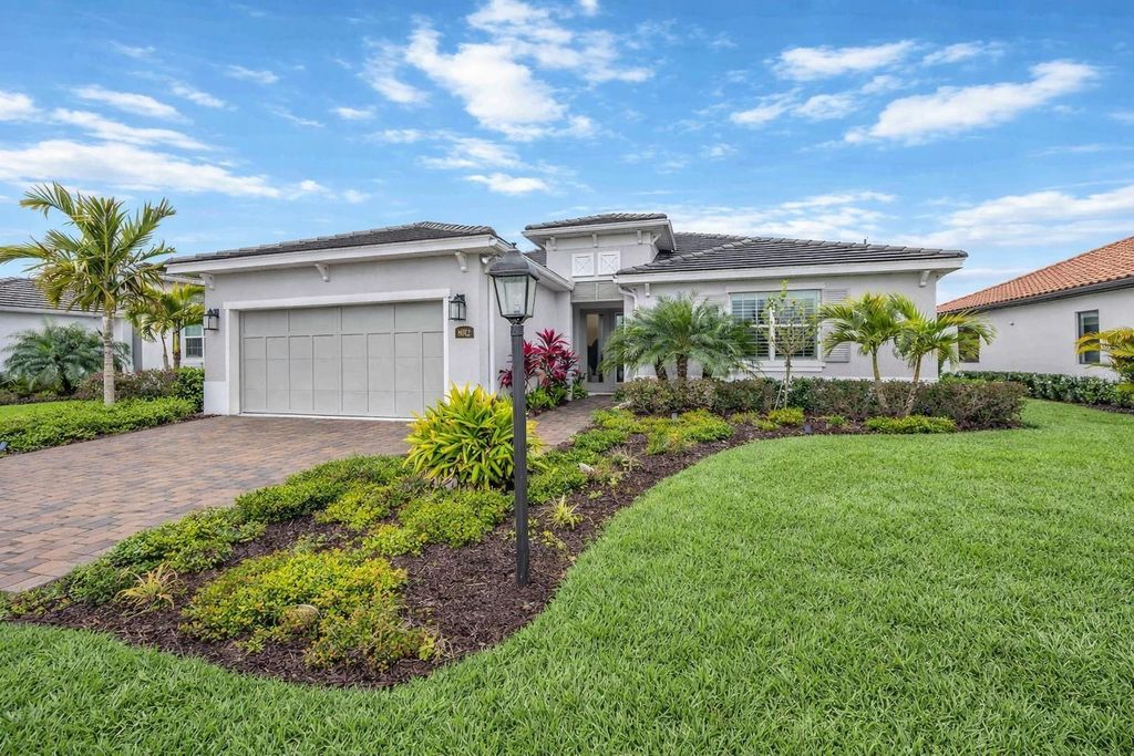 Photo of 8012 Clearwater Court, Sarasota, FL 34241 (MLS # A4680817)