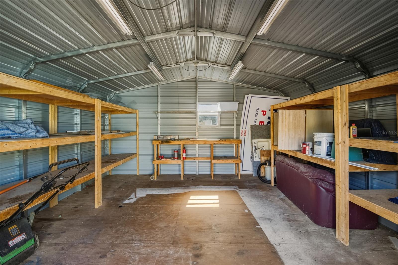 ELLISON HOMES ROYAL - Residential