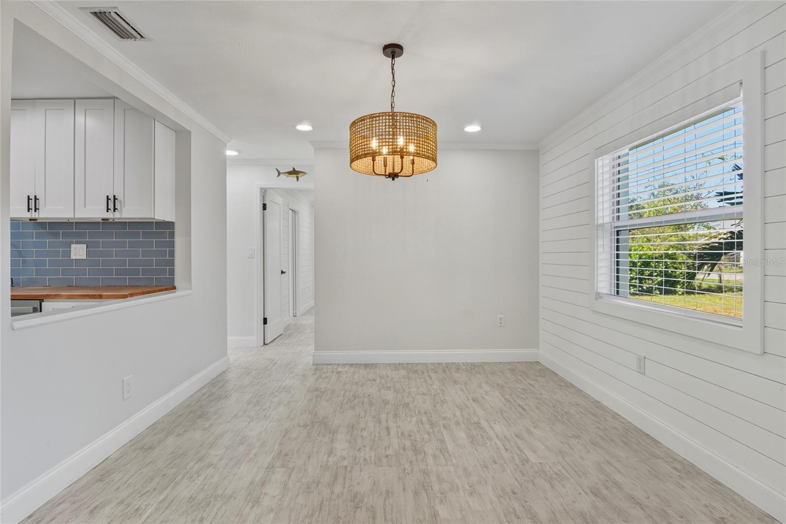 ELLISON HOMES ROYAL - Residential