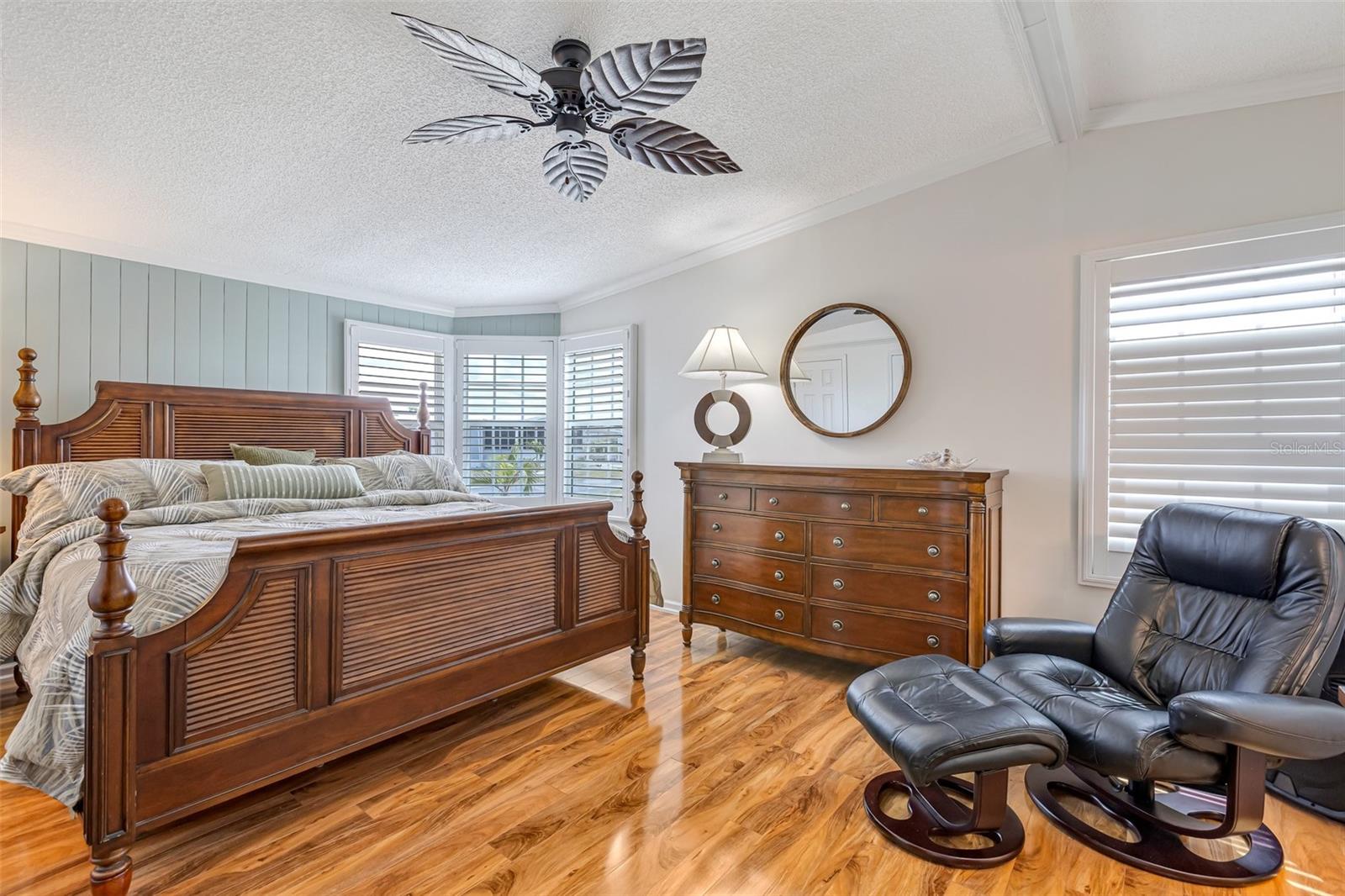 LA CASA MHP CO-OP - Residential