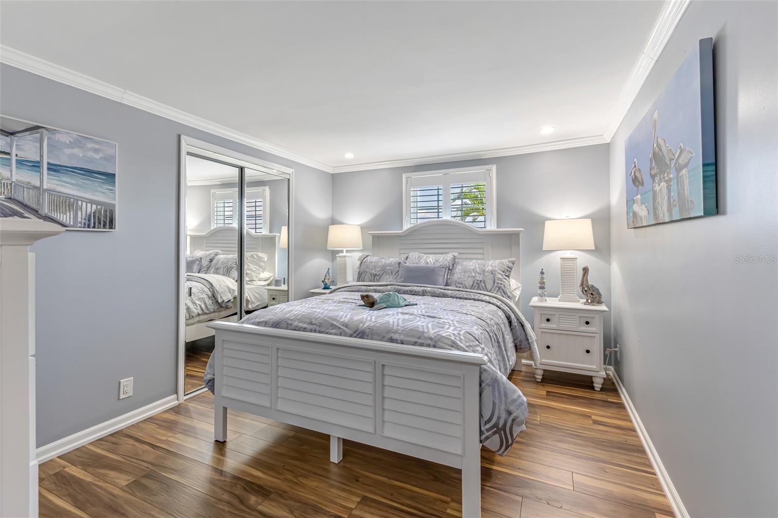 LA CASA MHP CO-OP - Residential