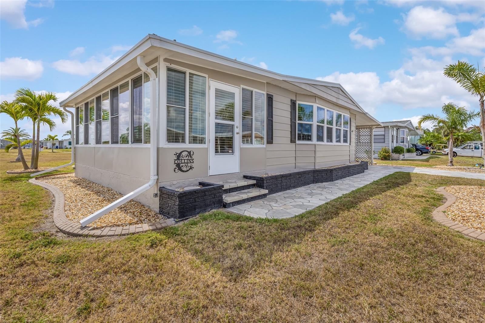 LA CASA MHP CO-OP - Residential