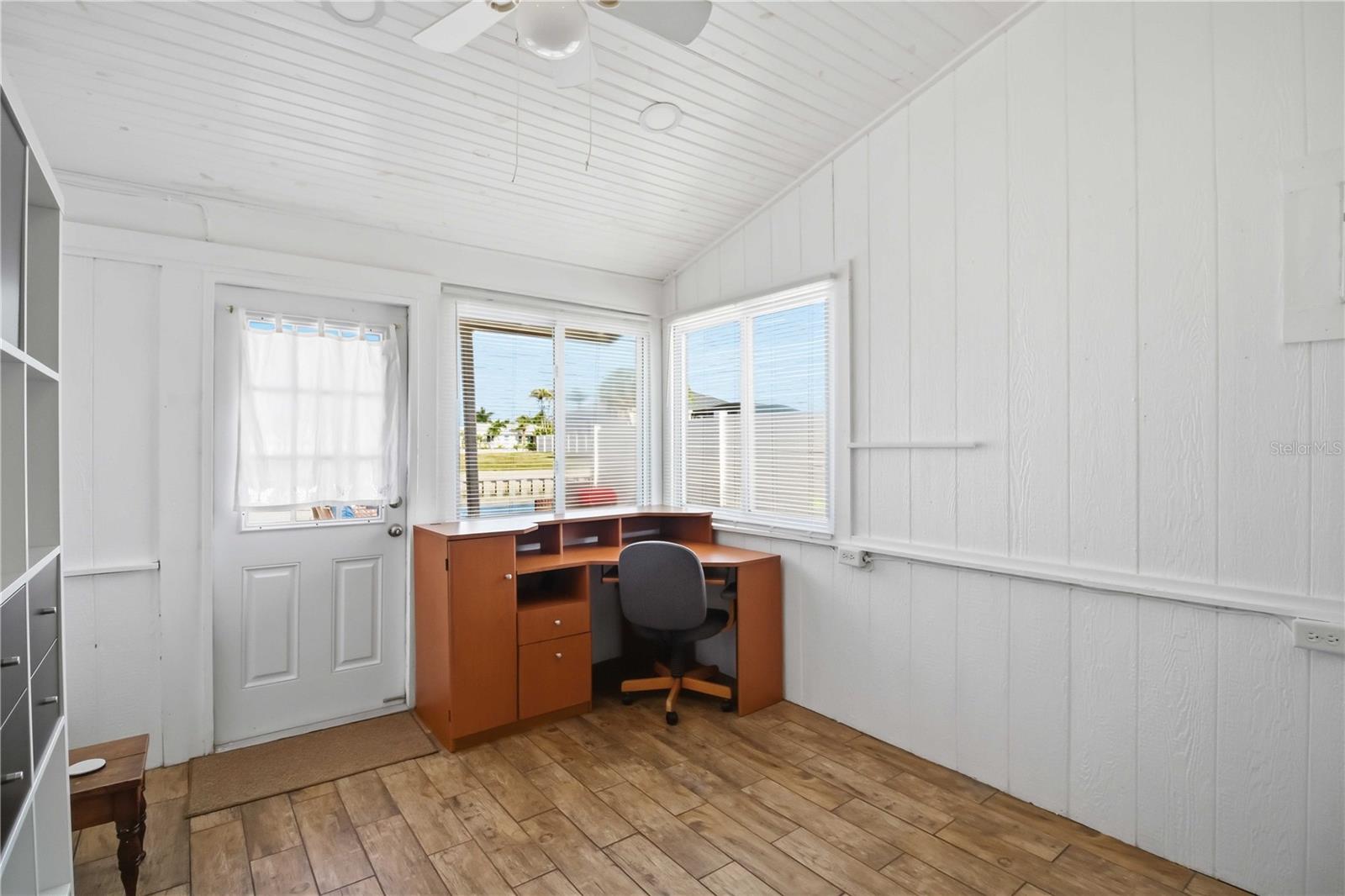 SAN REMO SHORES - Residential