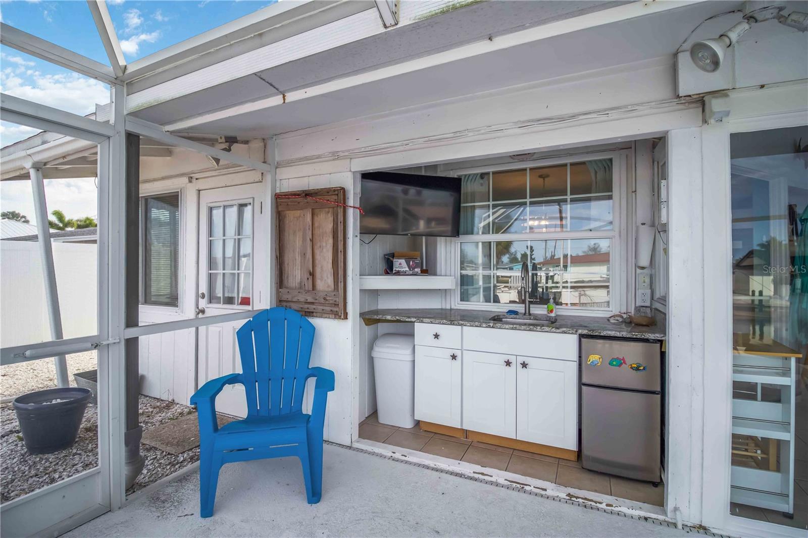 SAN REMO SHORES - Residential