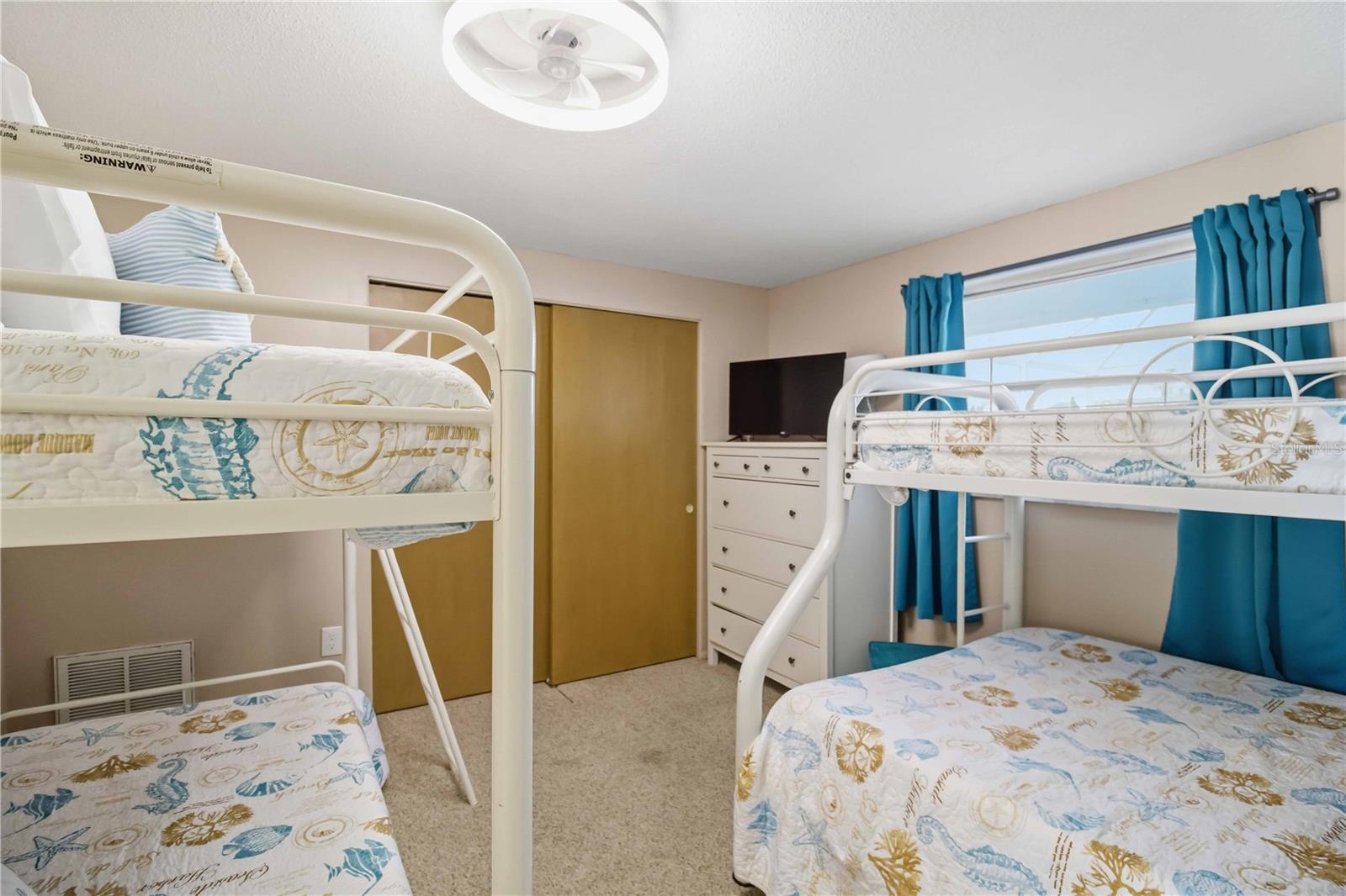 SAN REMO SHORES - Residential