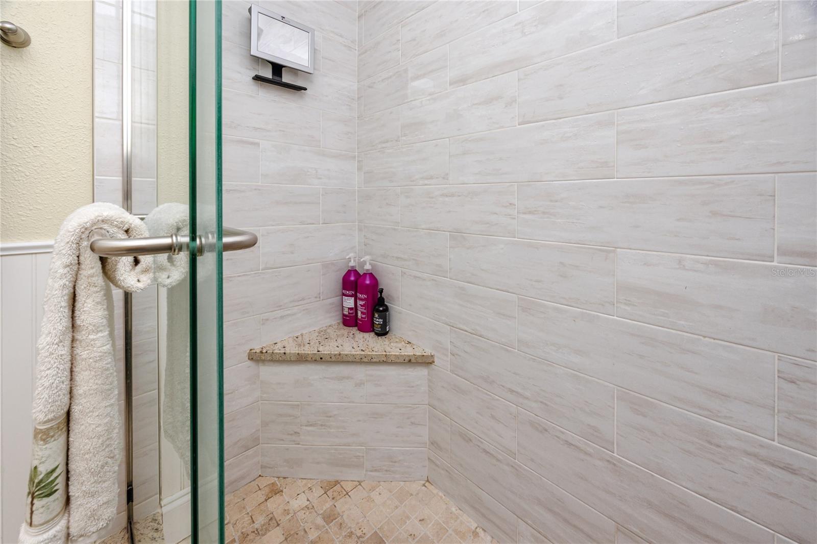 BAY ISLAND GROUP 8 - Residential