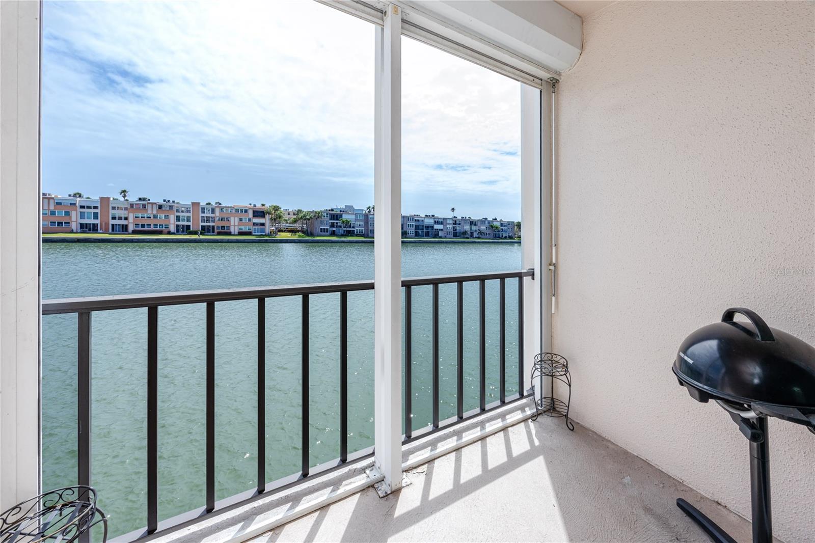 BAY ISLAND GROUP 8 - Residential