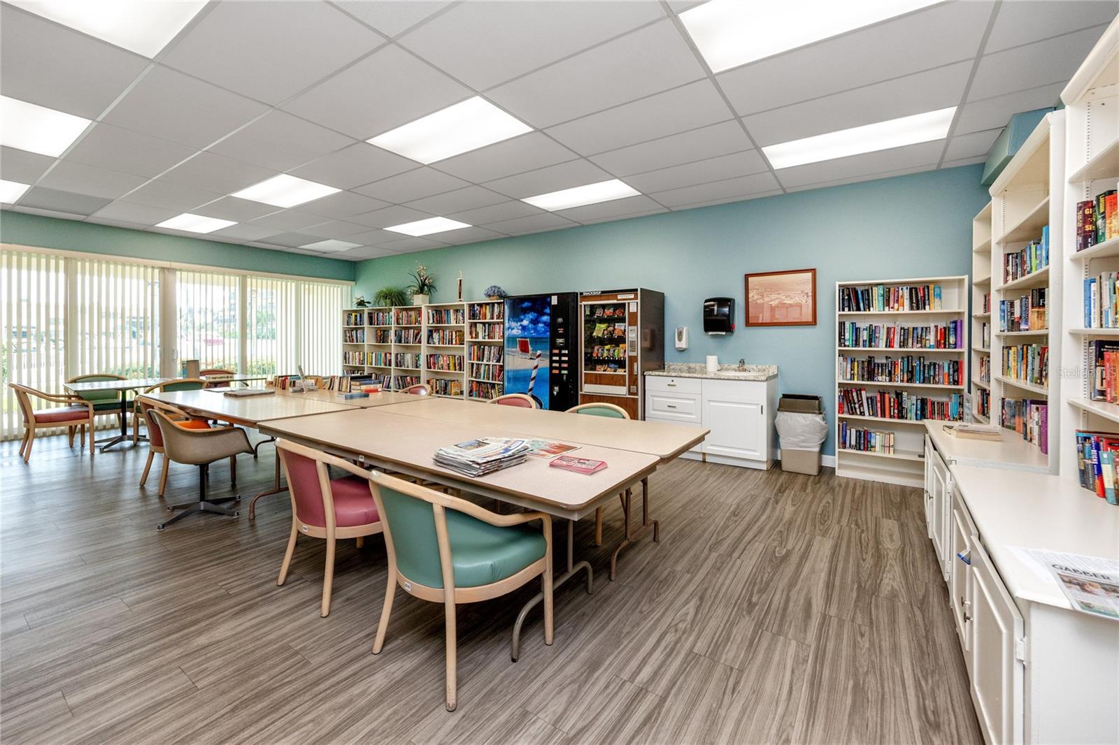 BAY ISLAND GROUP 8 - Residential