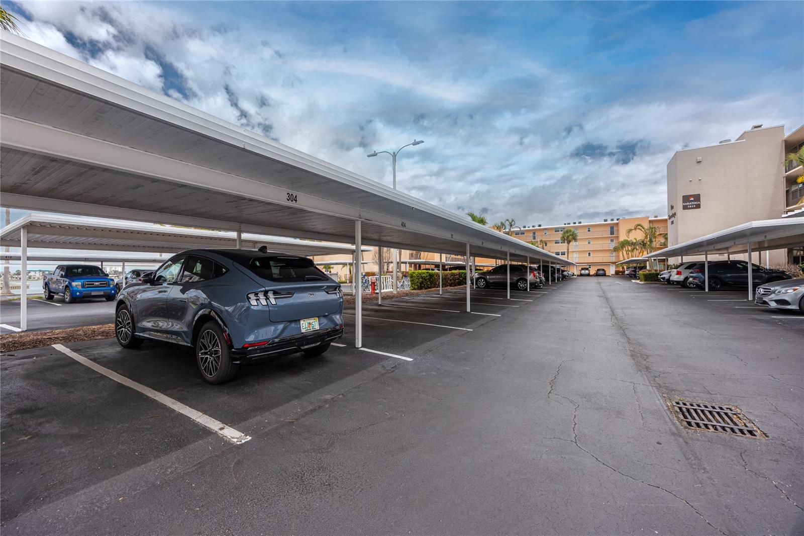 BAY ISLAND GROUP 8 - Residential