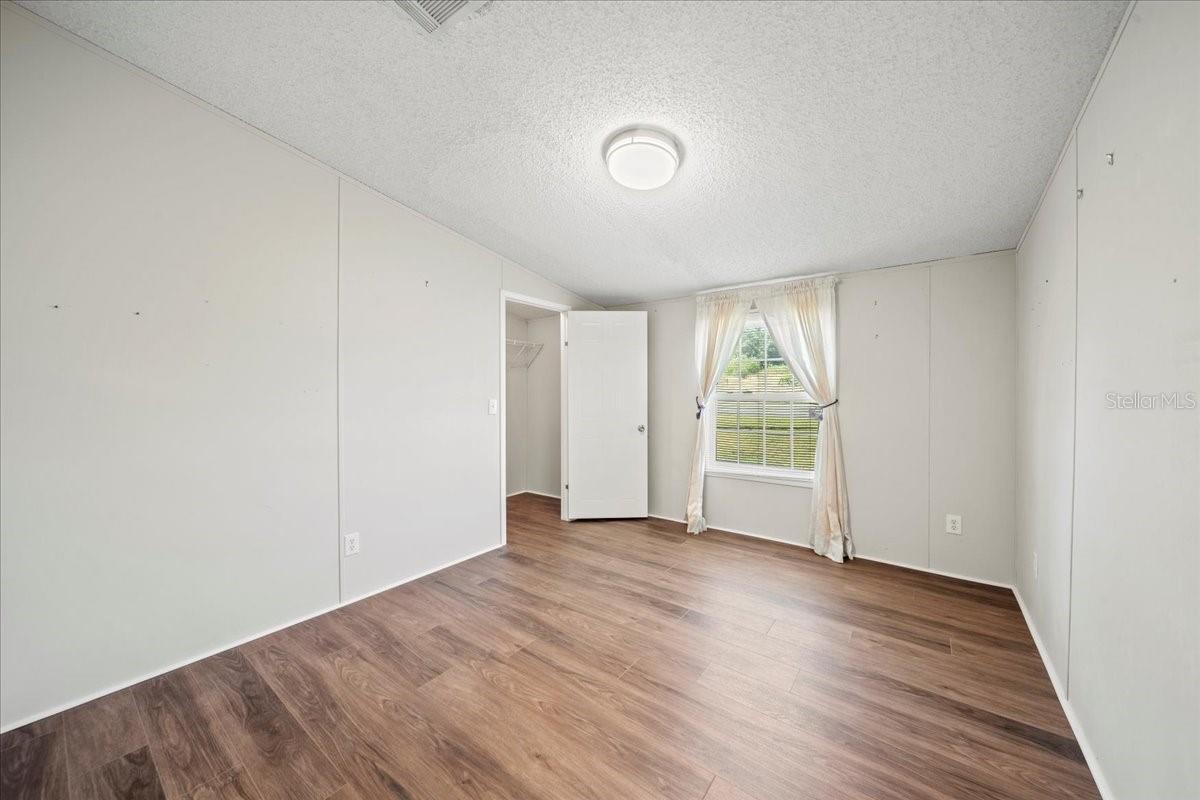 TWIN FOUNTAINS INC A CONDO MHP - Residential