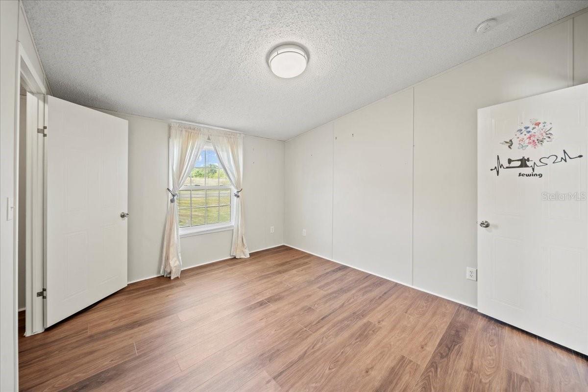 TWIN FOUNTAINS INC A CONDO MHP - Residential