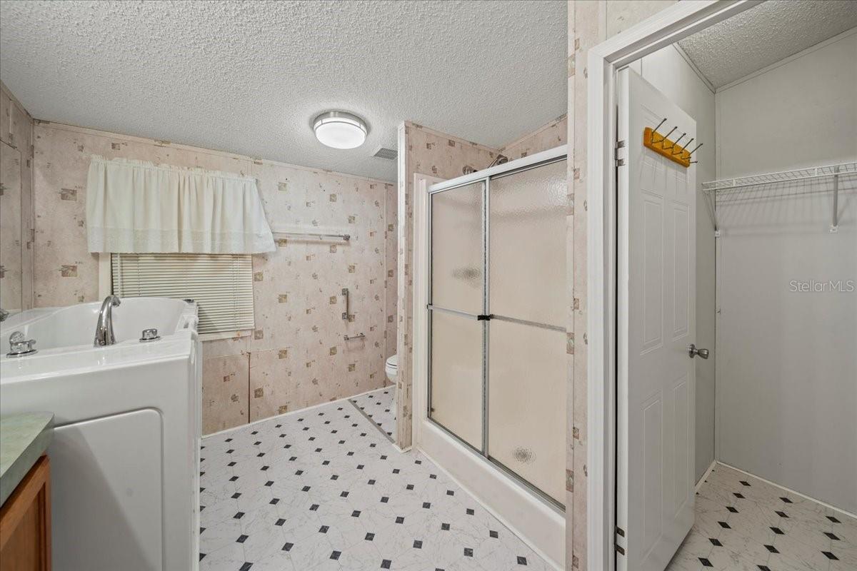 TWIN FOUNTAINS INC A CONDO MHP - Residential