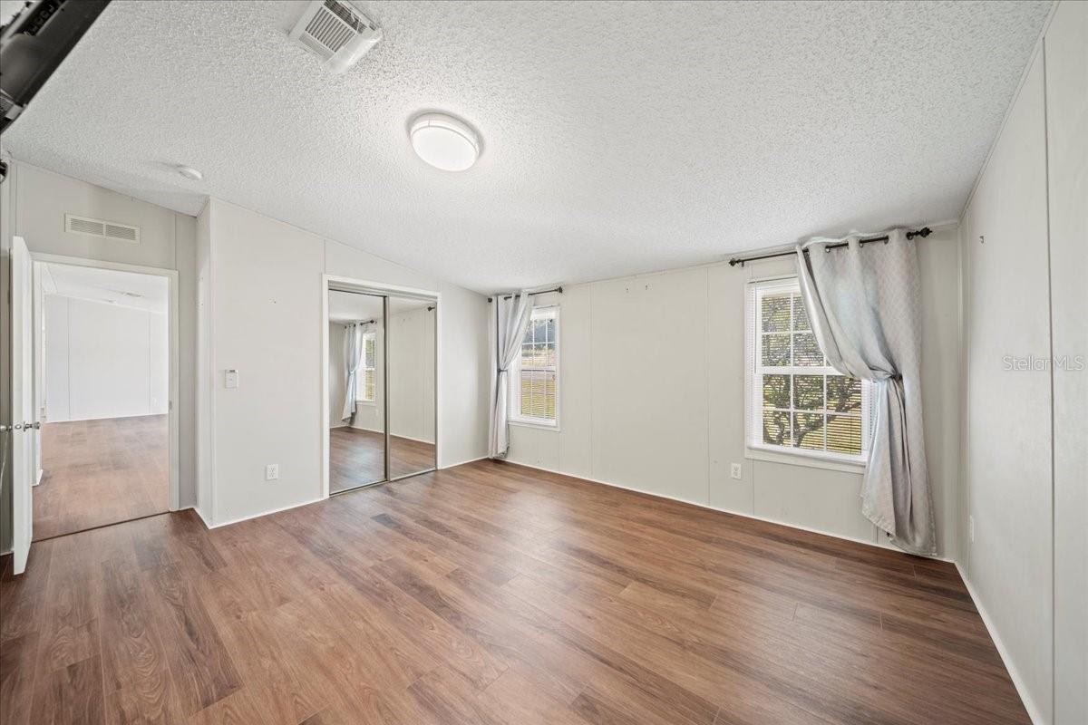 TWIN FOUNTAINS INC A CONDO MHP - Residential