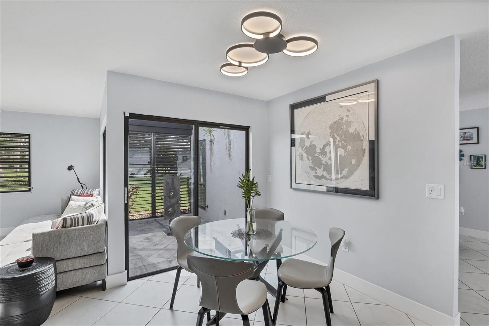 GLEN OAKS MANOR HOMES PH 1 - Residential
