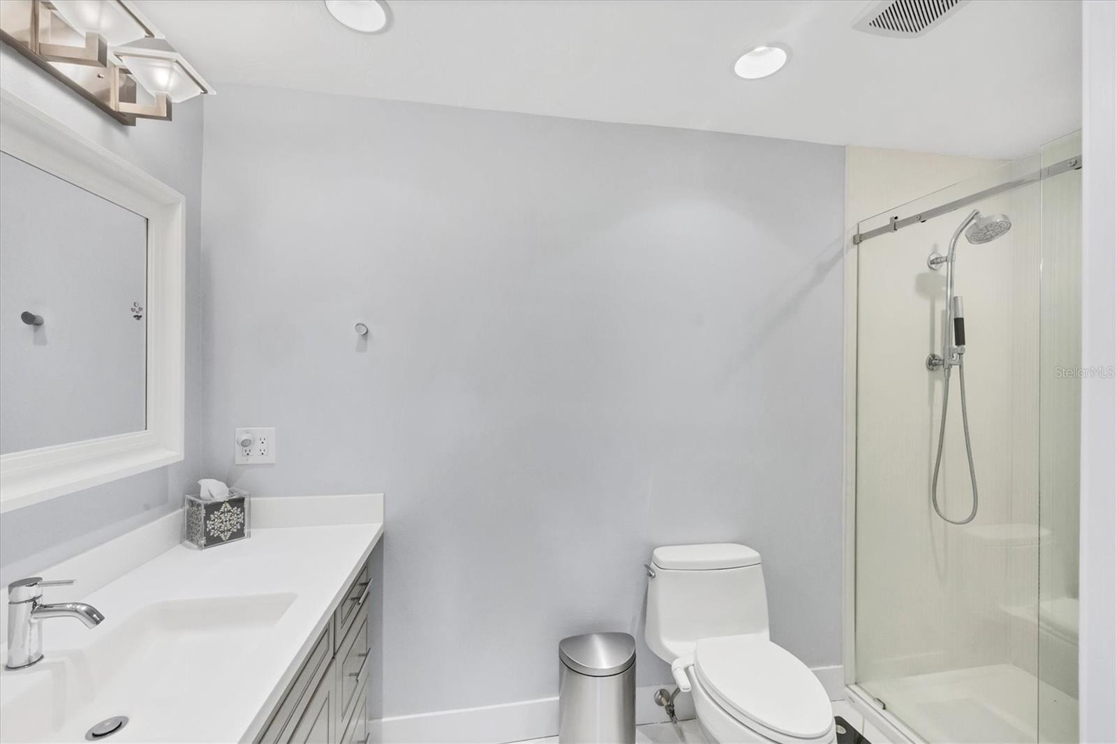 GLEN OAKS MANOR HOMES PH 1 - Residential