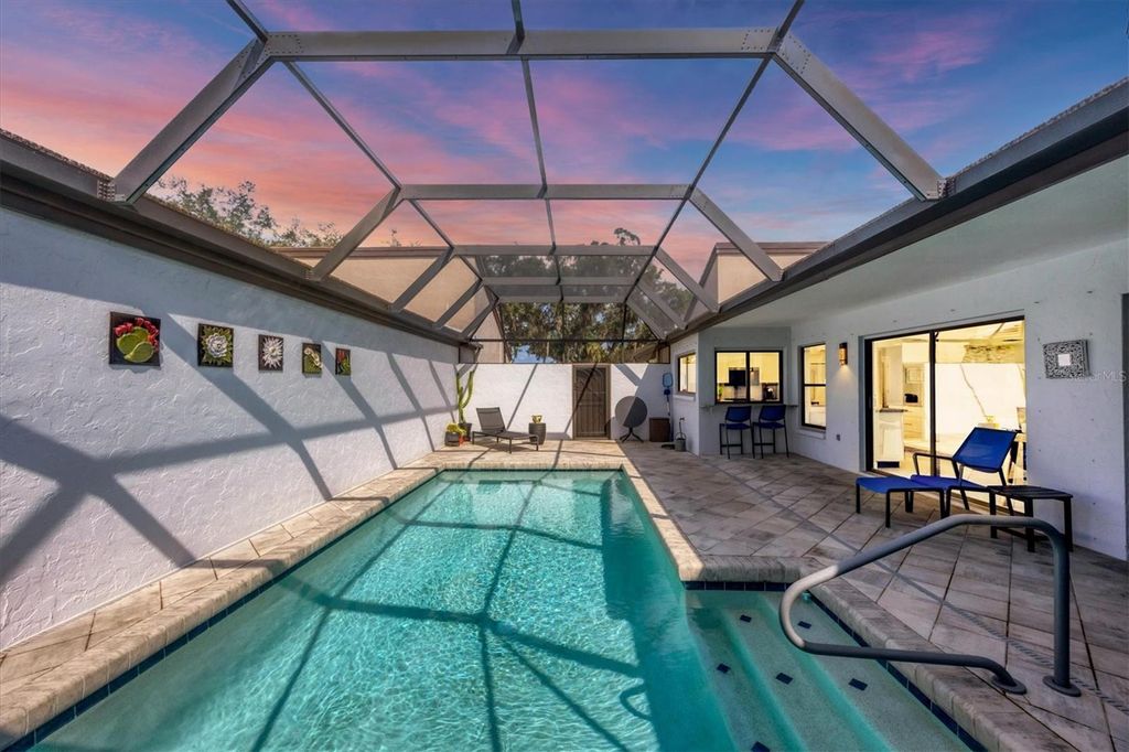 Photo of 3756 Glen Oaks Manor Drive, Sarasota, FL 34232 (MLS # A4659597)