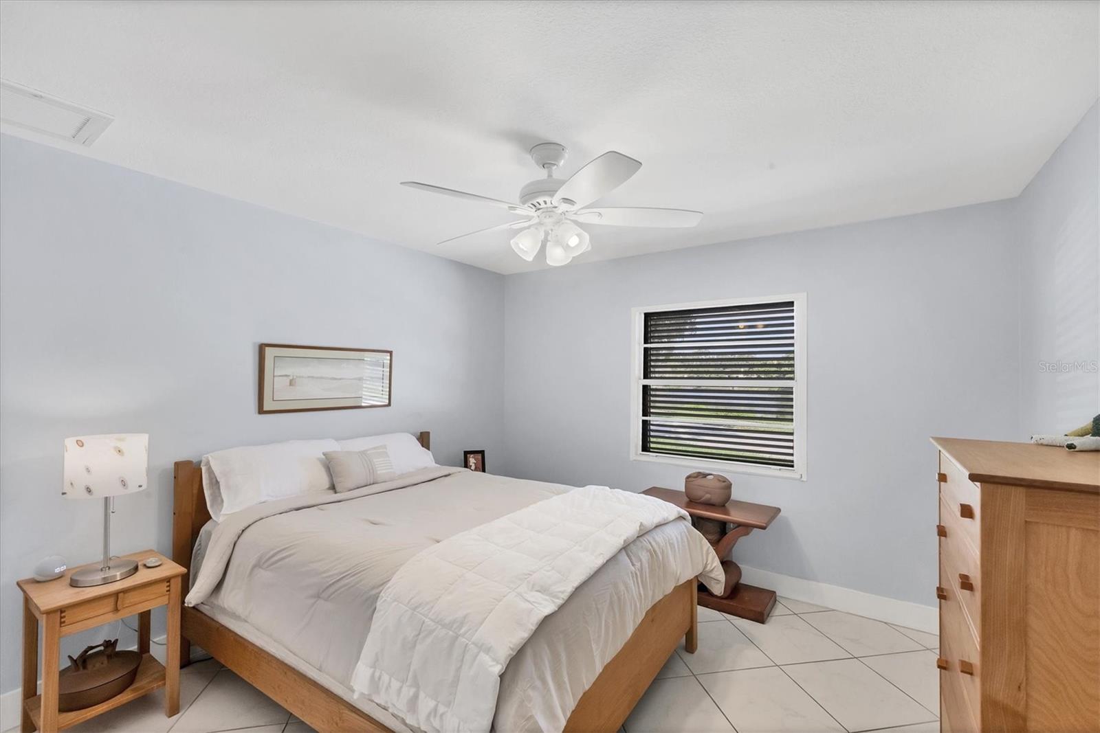 GLEN OAKS MANOR HOMES PH 1 - Residential