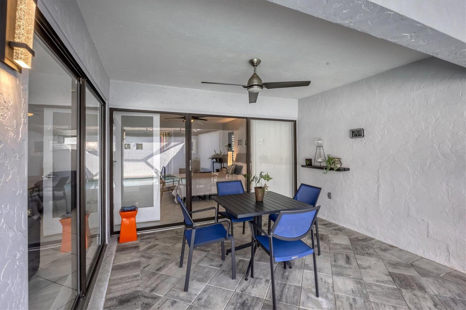 GLEN OAKS MANOR HOMES PH 1 - Residential
