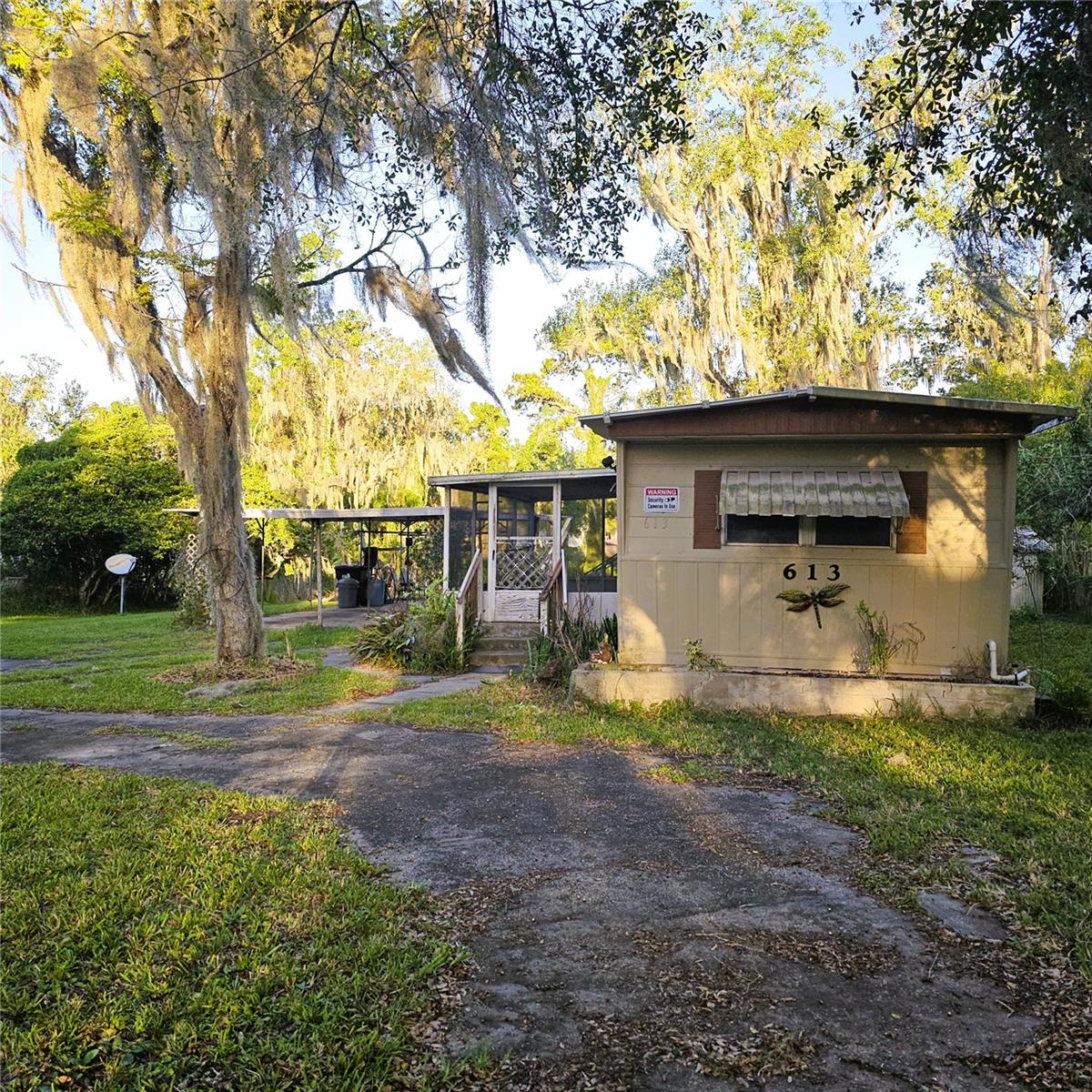 613 CARPENTER ROAD