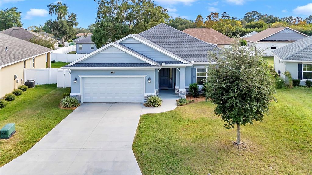 Photo of 972 NW 46th Place, Ocala, FL 34475 (MLS # OM711314)