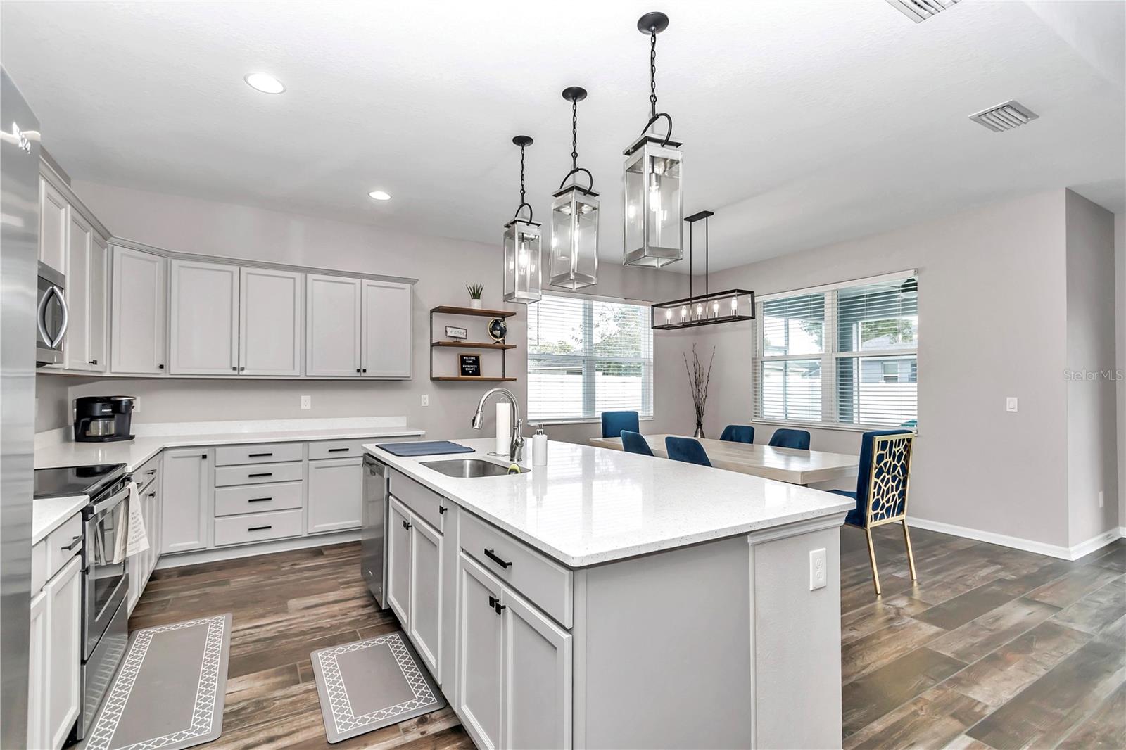 EVERGREEN ESTATE - Residential