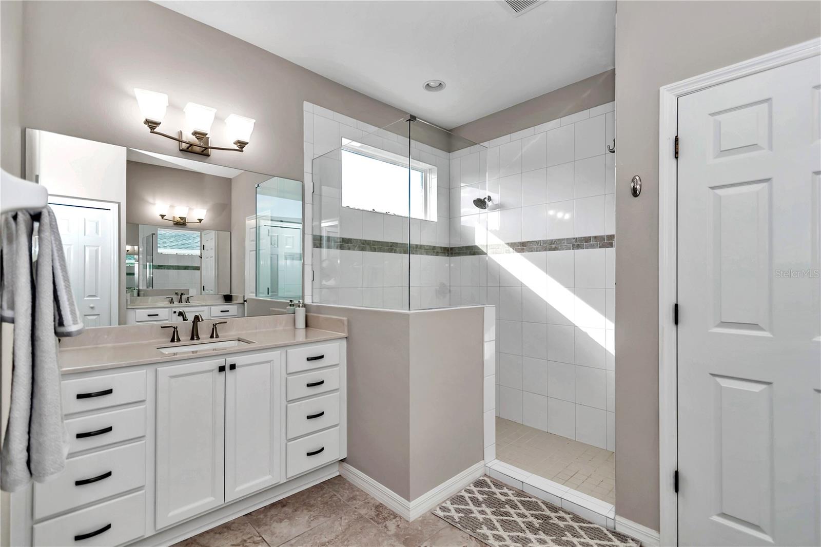 EVERGREEN ESTATE - Residential
