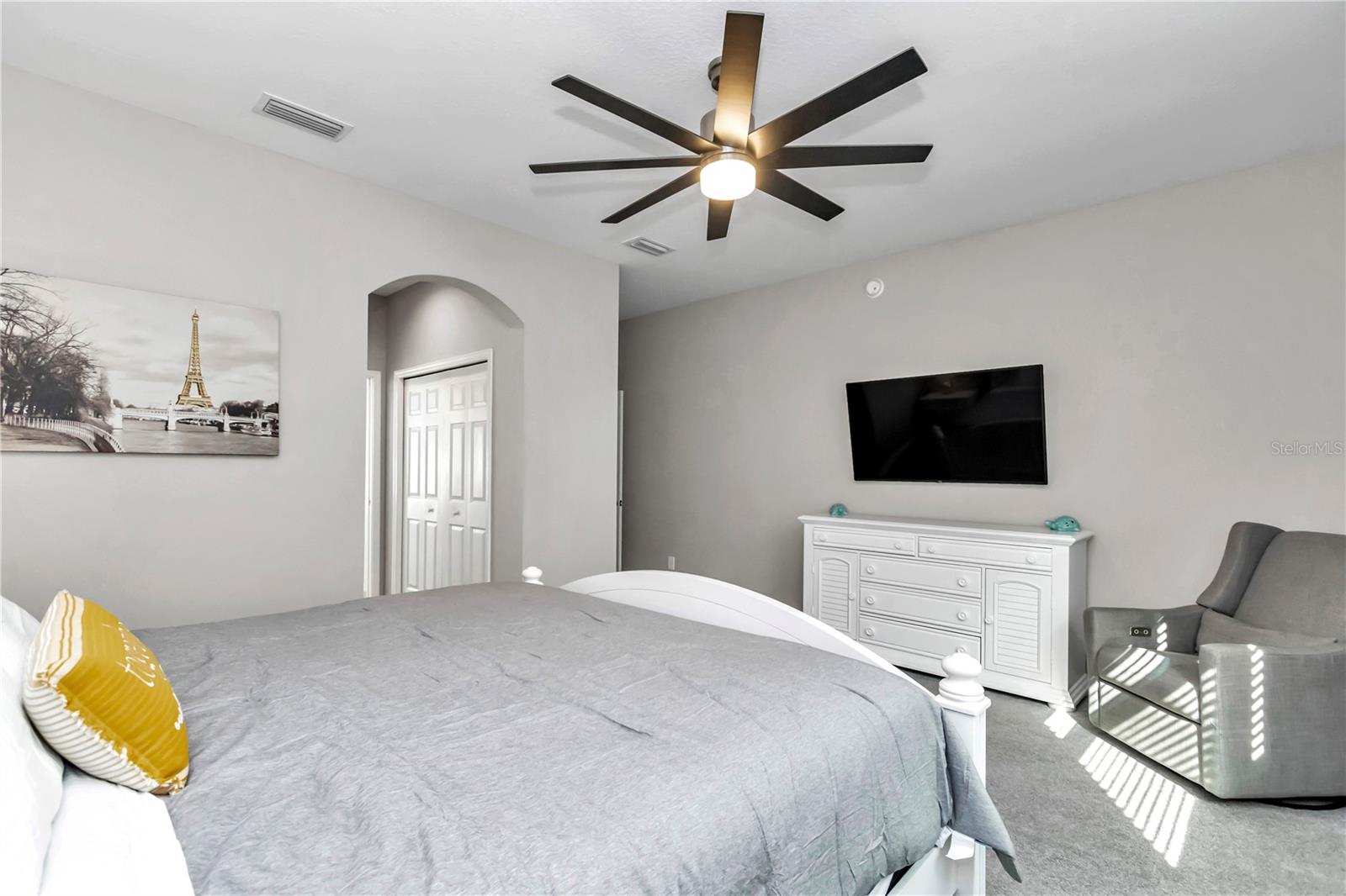 EVERGREEN ESTATE - Residential