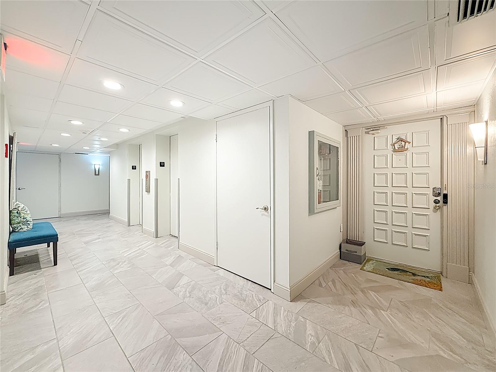 CLUB REDINGTON CONDO THE - Residential