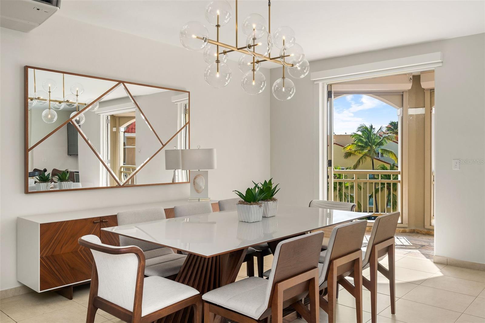 PLAZA DEL MAR - Residential