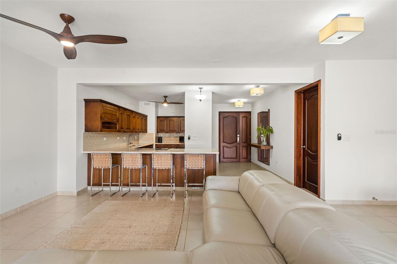 PLAZA DEL MAR - Residential