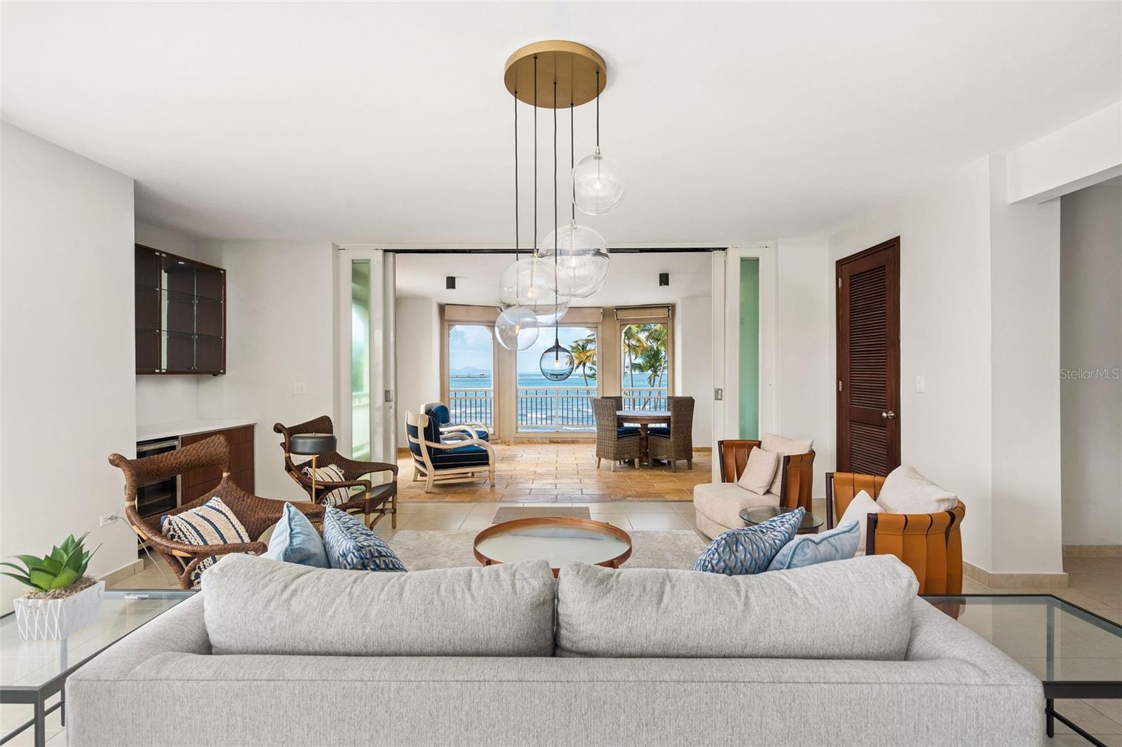 PLAZA DEL MAR - Residential