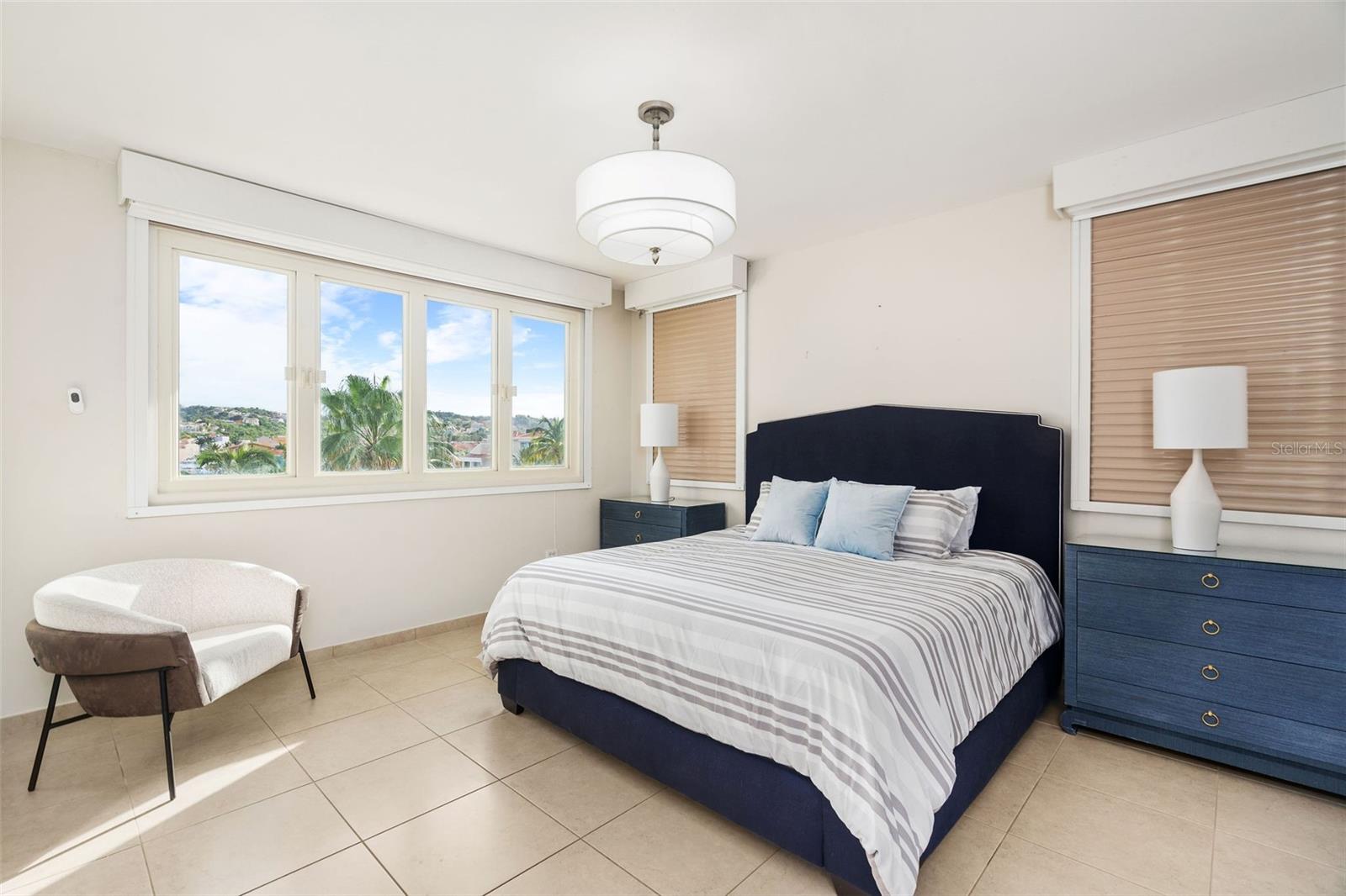 PLAZA DEL MAR - Residential