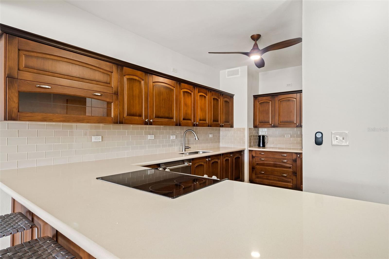 PLAZA DEL MAR - Residential