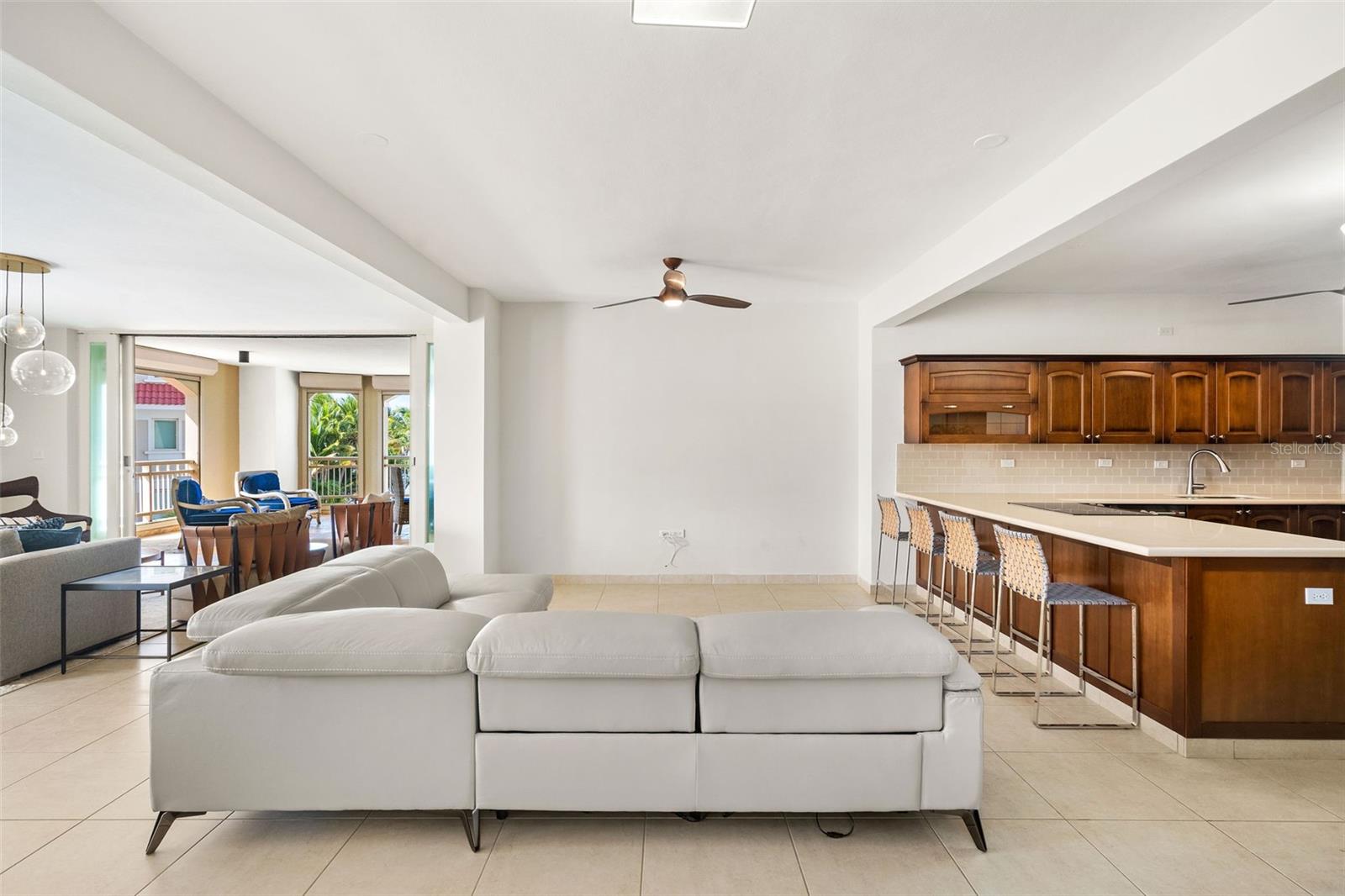 PLAZA DEL MAR - Residential