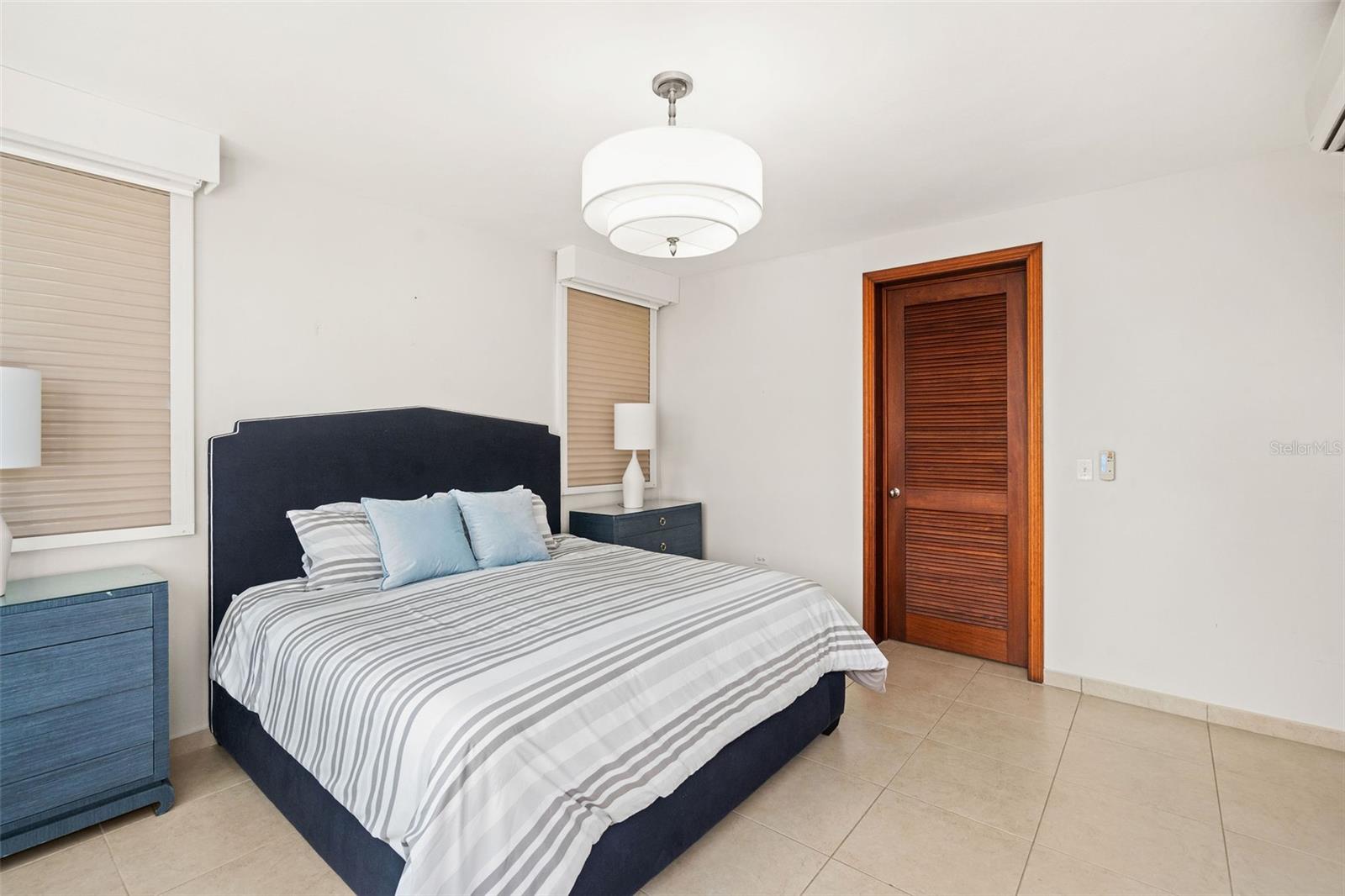 PLAZA DEL MAR - Residential