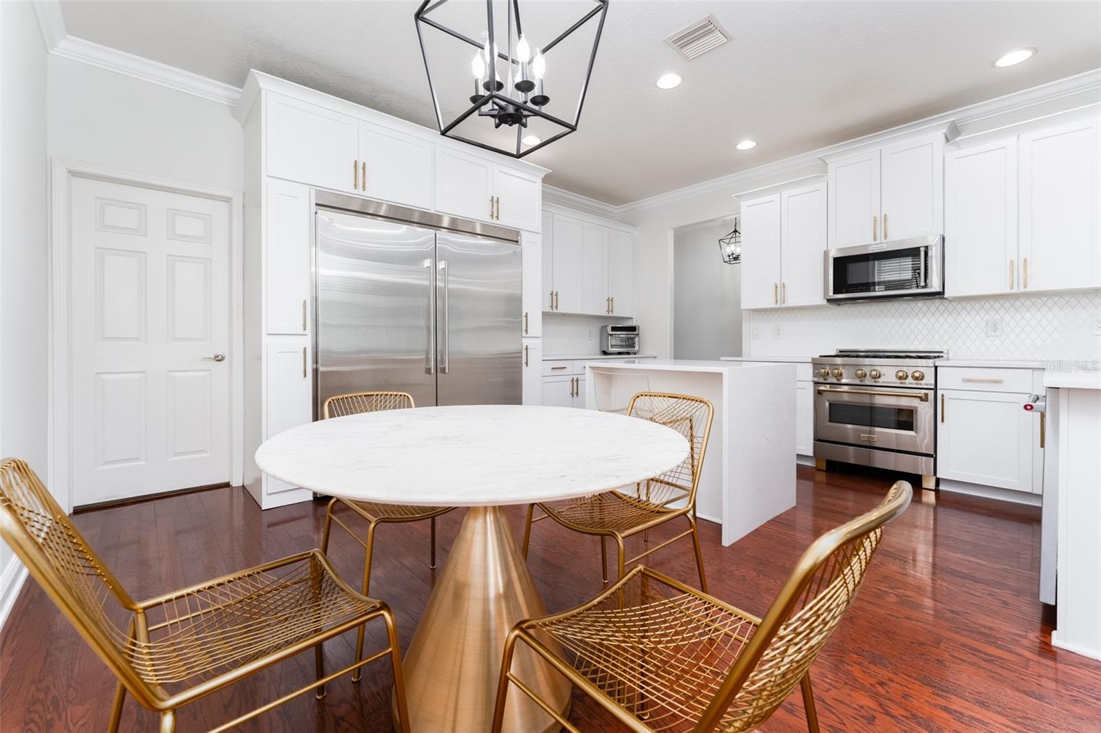 FISHHAWK RANCH TOWNCENTER PHAS - Residential