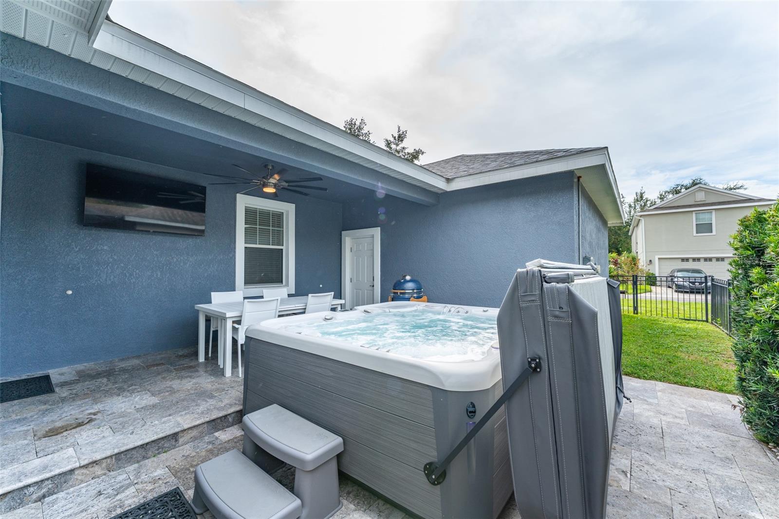 FISHHAWK RANCH TOWNCENTER PHAS - Residential