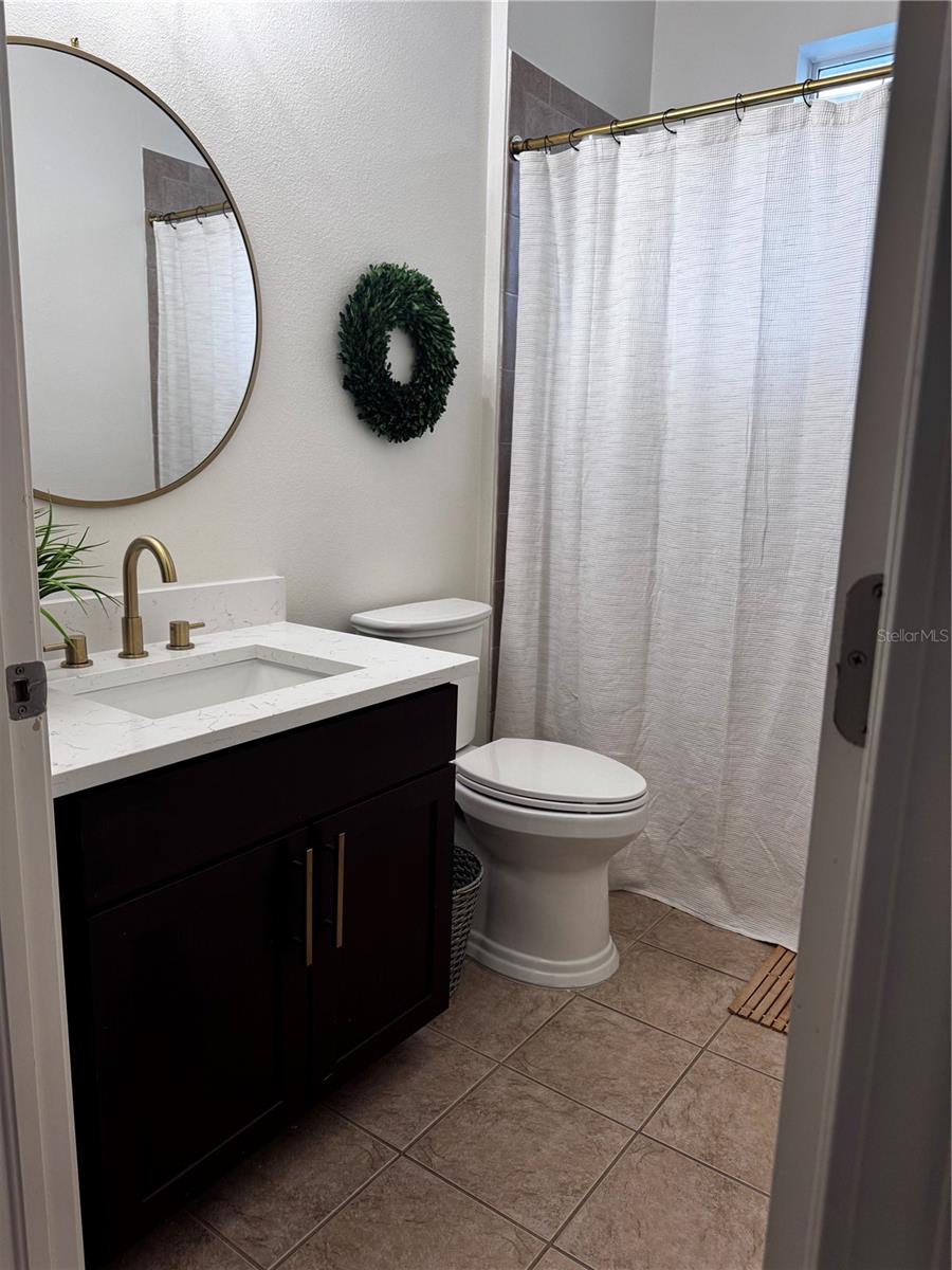 FISHHAWK RANCH TOWNCENTER PHAS - Residential
