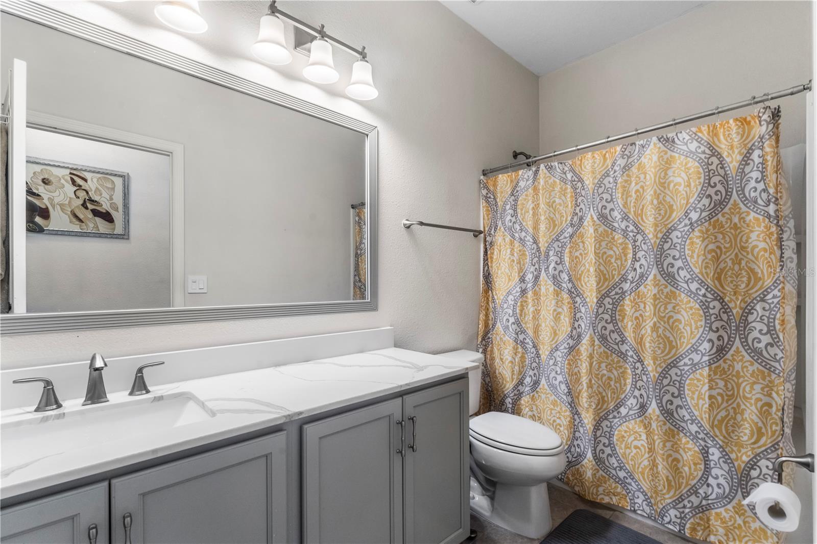 STERLING LAKE - Residential