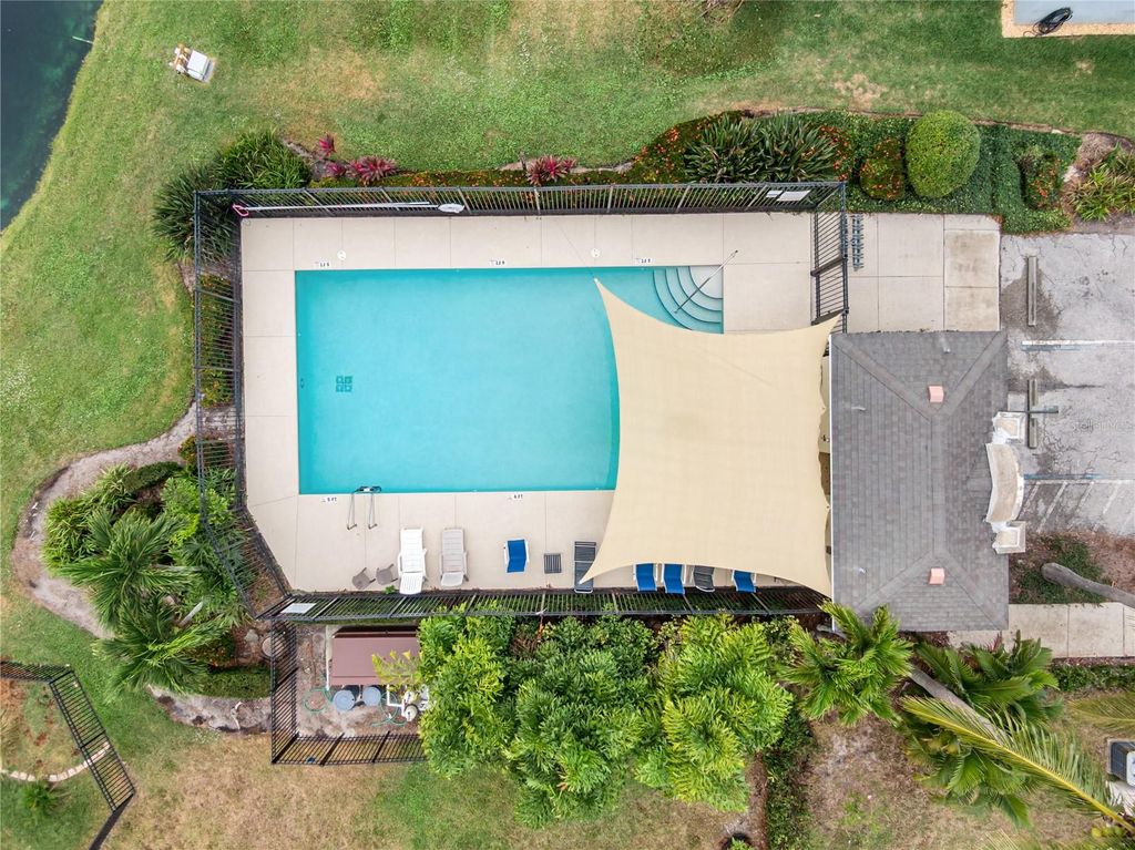 Photo of 110 65th Avenue E, Bradenton, FL 34203 (MLS # O6370267)