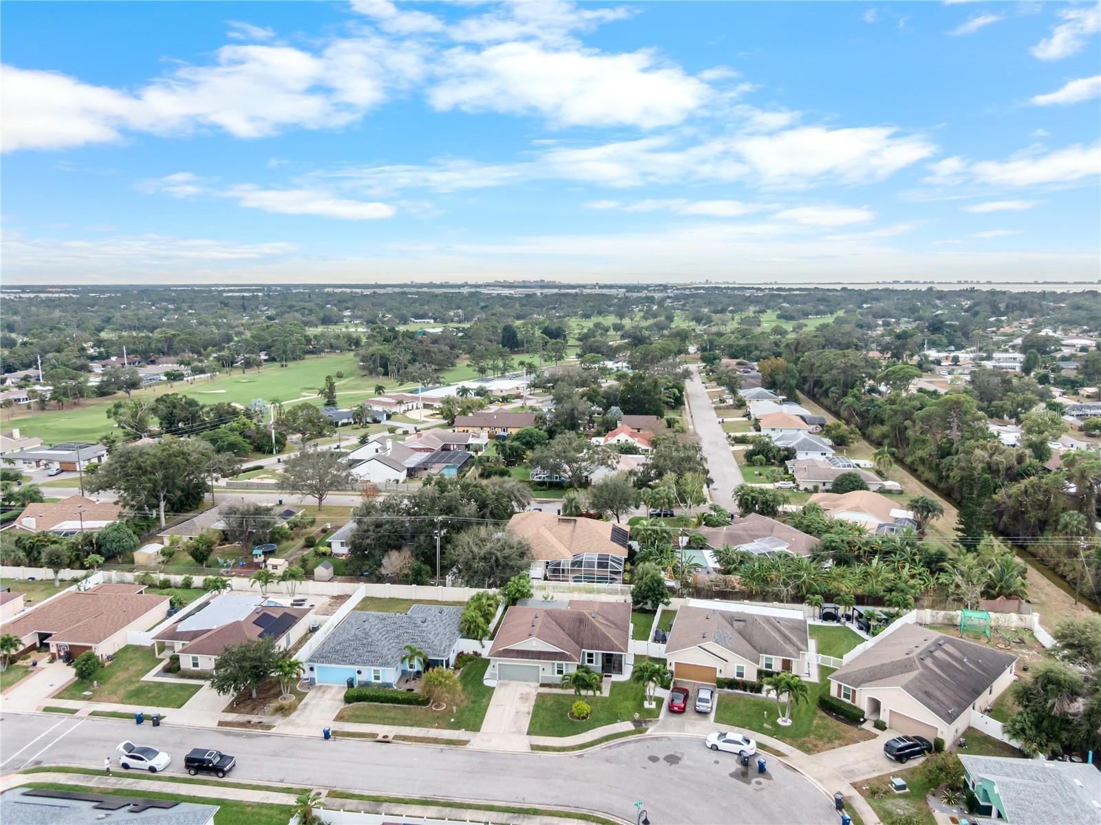 STERLING LAKE - Residential