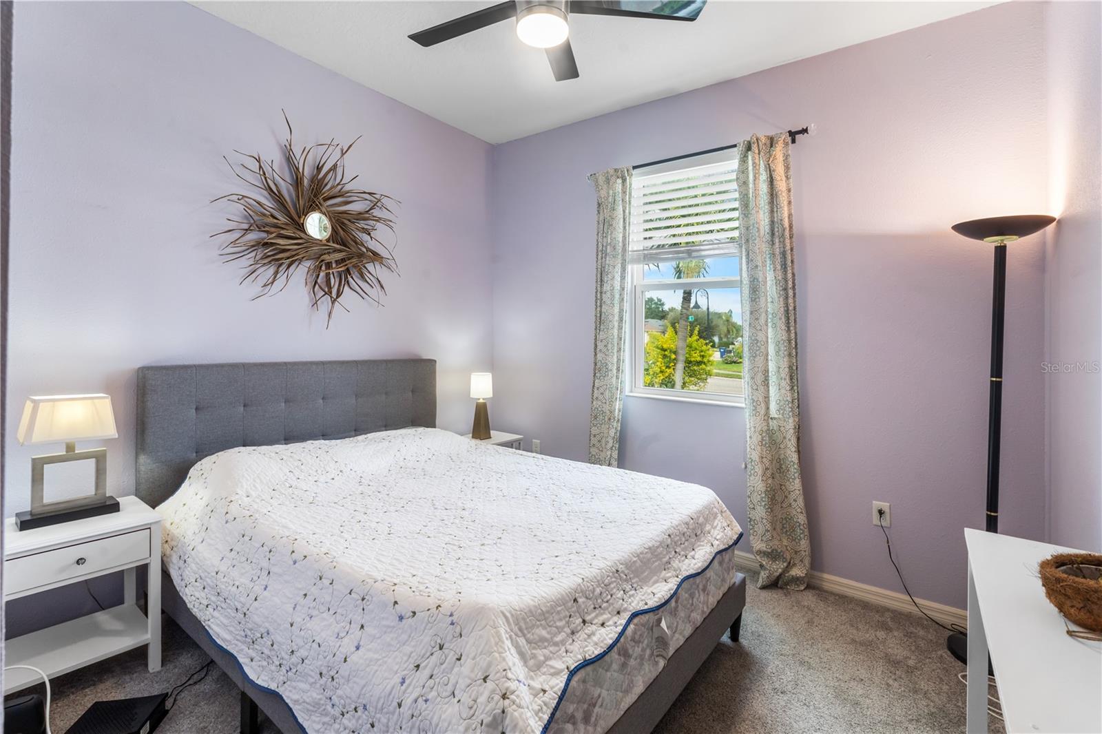 STERLING LAKE - Residential