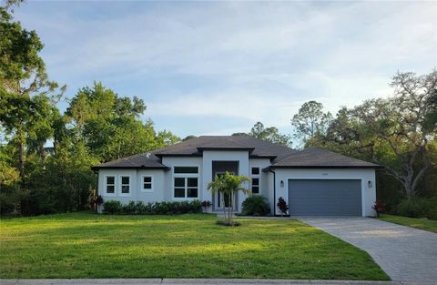 Photo of 4528 Yorkshire Lane, Kissimmee, FL 34758 (MLS # O6310032)