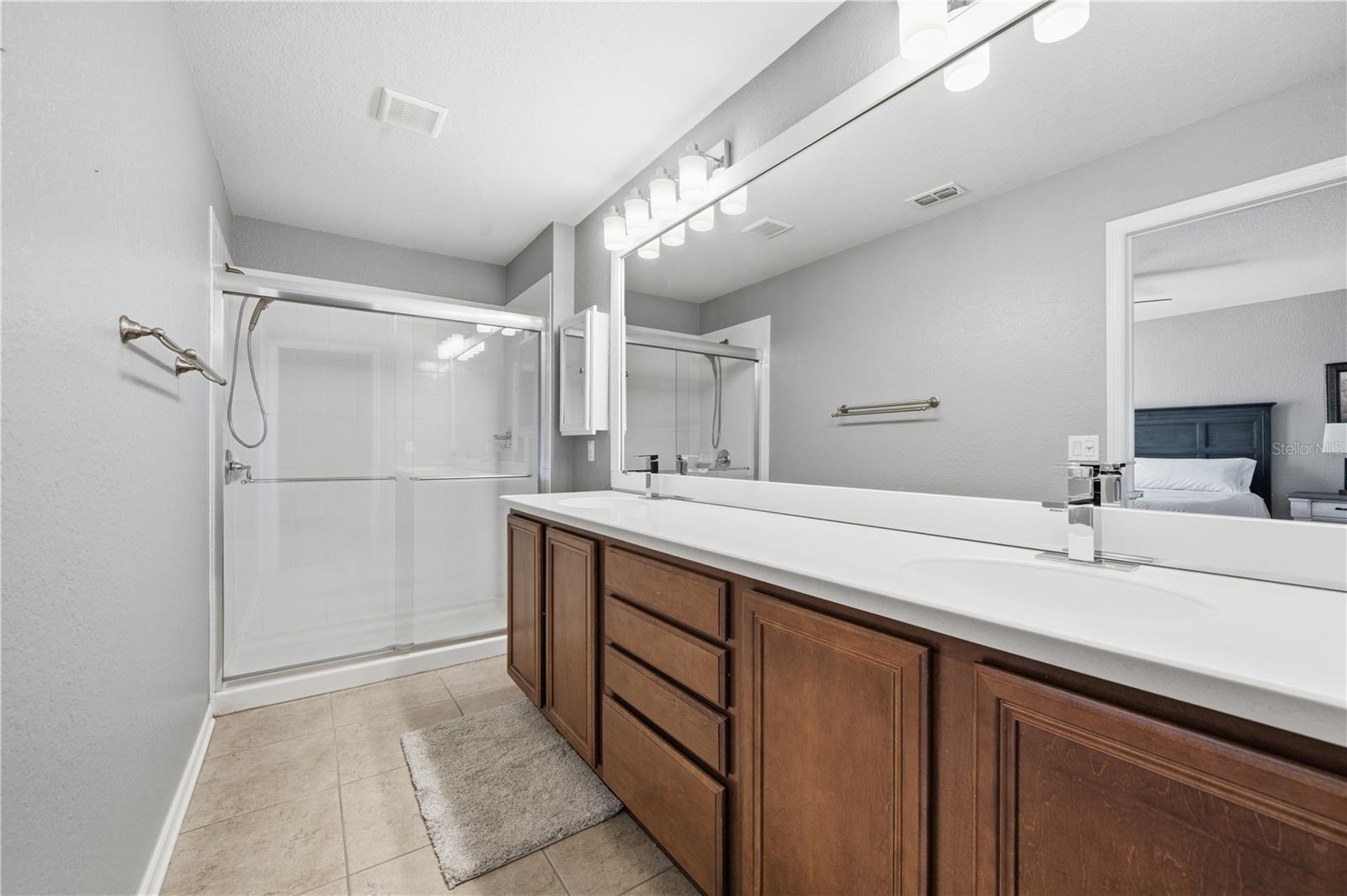 LAKE SAWYER SOUTH PH 03 - Residential