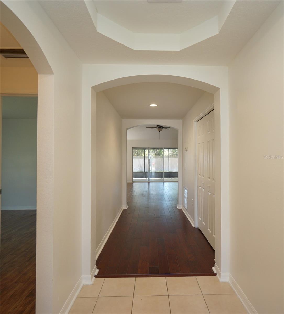 DUPREE LAKES B-1-B-4 & L-1-L-8 - Residential Lease